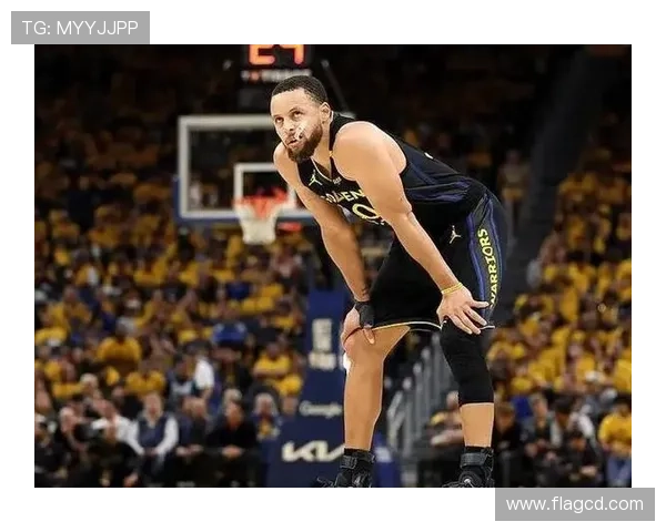 官方通报库里右膝酸痛提前退赛 官方通报库里右膝酸痛提前退赛